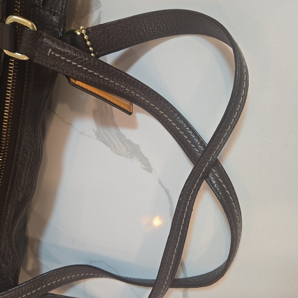 Coach Carrie Park Carryall
Shoulder Bag/Tote Brown Pebbled Leather - Picture 13 of 16